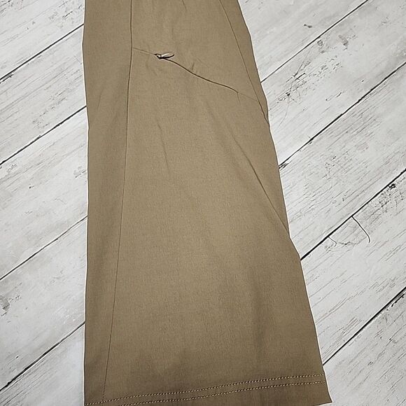 Athleta Active Hiking Pants Zip/Drawstring Tie Mesh Lined Pockets Flare Size 4P - Picture 12 of 14